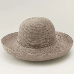 Provence 12 Bretton -Kangol Sales Shop 12 provence helen kaminski 12 provence bretton eclipse melange 1 1