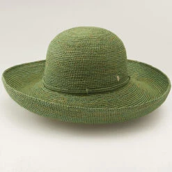 Provence 12 Bretton -Kangol Sales Shop 12provence helen kaminski provence 12 bretton apple mint 1 1