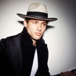 Clorindon Fedora 12 Clorindon Fedora -Kangol Sales Shop 20007bh bailey of hollywood clorindon fedora unbleached 11 4