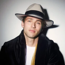 Clorindon Fedora 13 Clorindon Fedora -Kangol Sales Shop 20007bh bailey of hollywood clorindon fedora unbleached 12 4