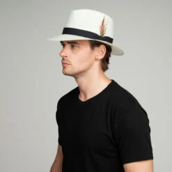 Konrath Litestraw® Fedora -Kangol Sales Shop 63125 natural side