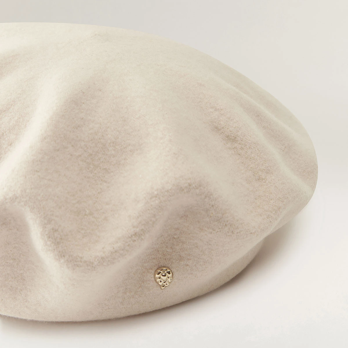 Ali Beret 5 Ali Beret - Image 3