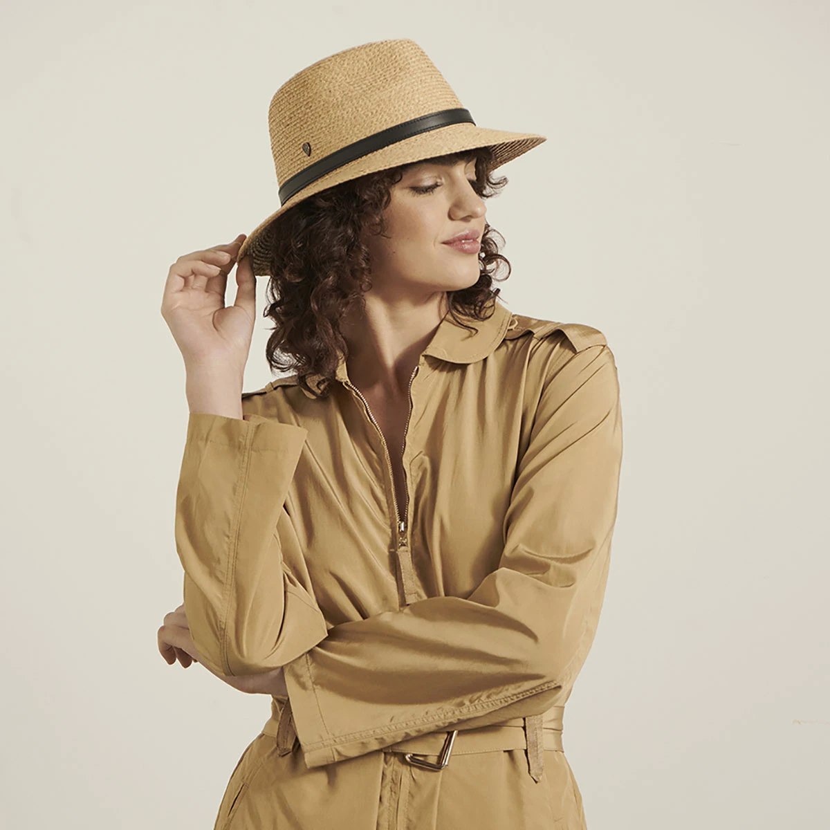 Front Page -Kangol Sales Shop billie kaminski billie fedora natural black 4 3