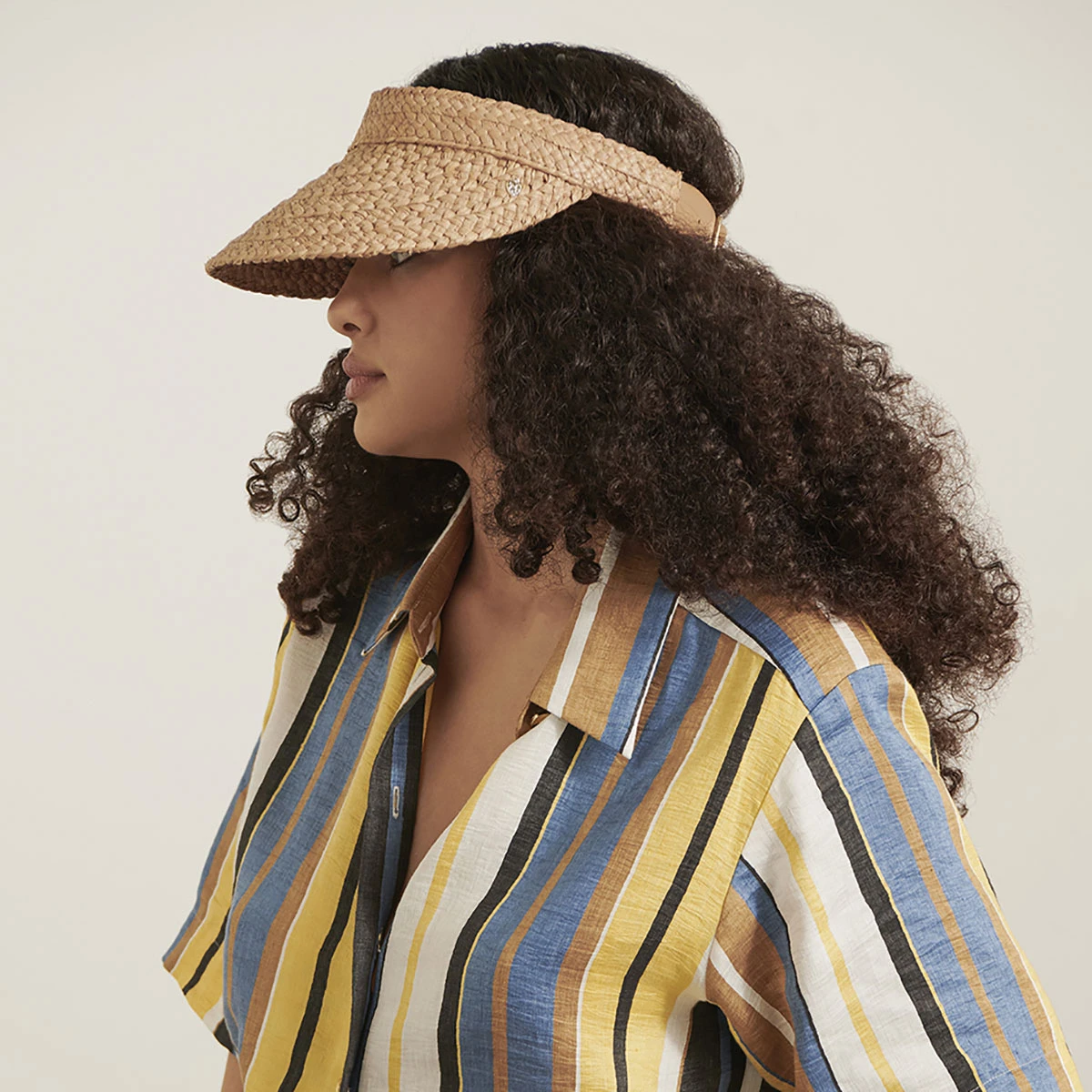 Blanca Visor 5 Blanca Visor - Image 3