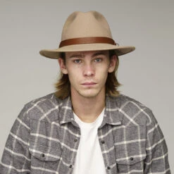 Redline Outback 9 Redline Outback -Kangol Sales Shop bw2202od bailey outdoor redline outback camel 7