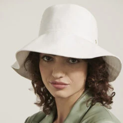 Daintree Bucket 8 Daintree Bucket -Kangol Sales Shop daintree helen kaminski daintree bucket off white 4 1
