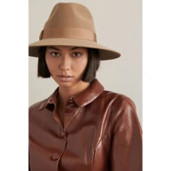 Emilli Fedora -Kangol Sales Shop emilli helen kaminski emilli fedora camel camel 5 2