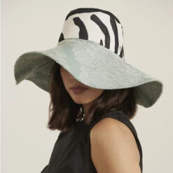 Idella Bucket 13 Idella Bucket -Kangol Sales Shop idella helen kaminski idella bucket blue black patchwork 5 1