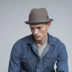Kangol LiteFelt® Player -Kangol Sales Shop kangol litefelt player fedora cocoa av8 4
