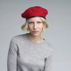 Kangol Monty® Wool Beret 14 Kangol Monty® Wool Beret -Kangol Sales Shop kangol monty wool beret red av8 3