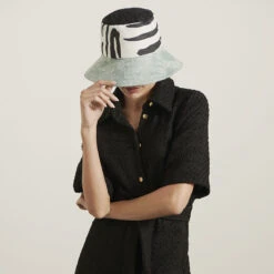 Muse Bucket -Kangol Sales Shop muse helen kaminski muse bucket blue black patchwork 4 1