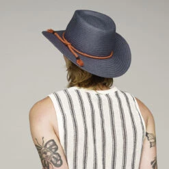 Dayton Outback -Kangol Sales Shop s22wrb wind river dayton western navy 9