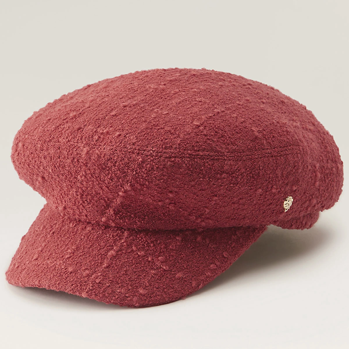 Vicky Newsboy 3 Vicky Newsboy