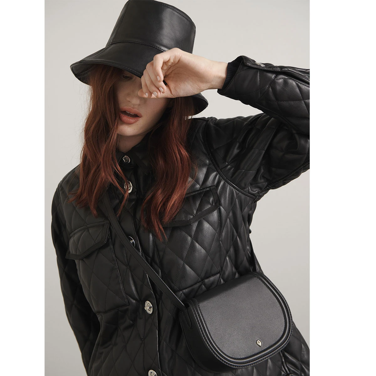 Whitney 5 Whitney - Image 3